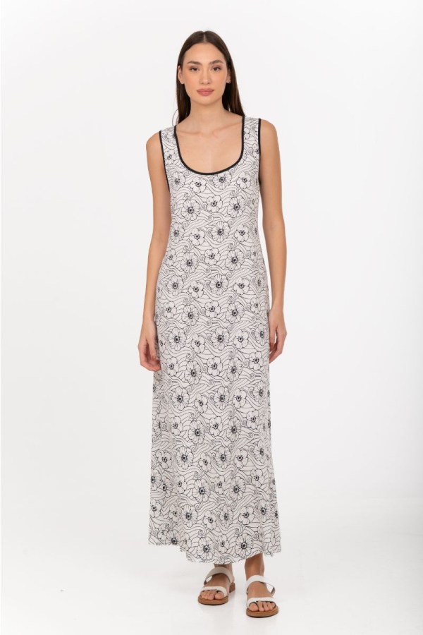 Maxi summer dress in black and white
